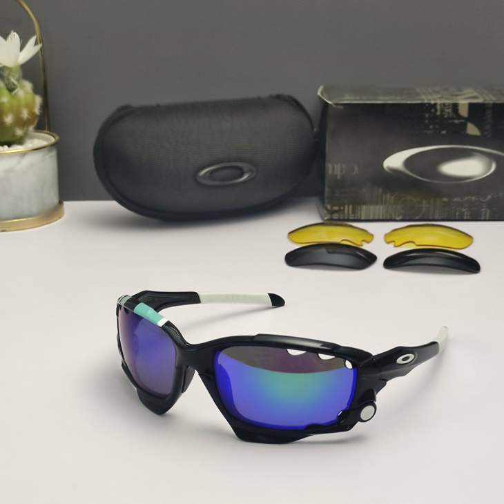 Picture of Oakley Sunglasses _SKUfw66124730fw